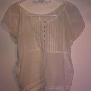 White ample shirt (blouse)